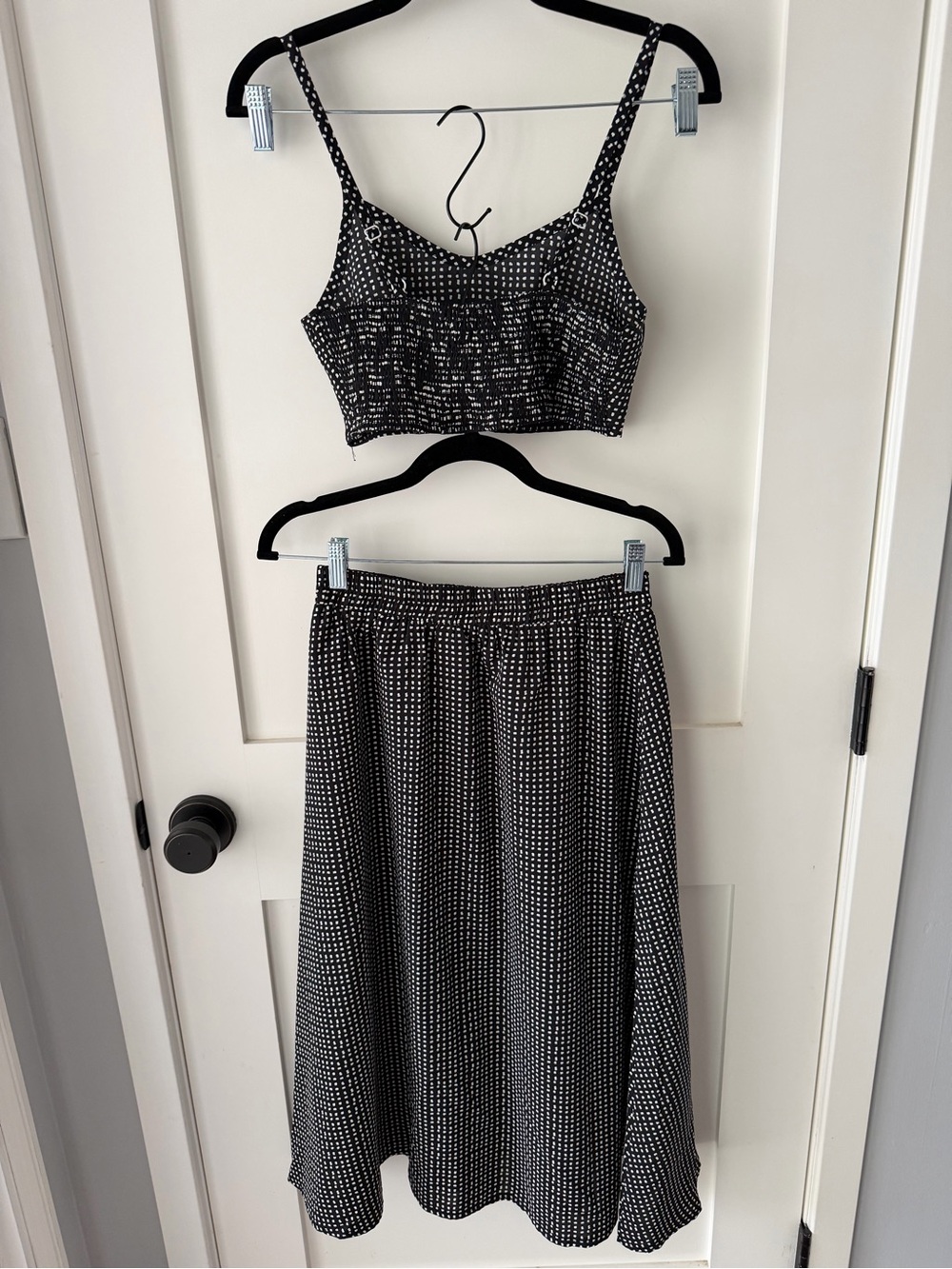 SHEIN Black and White Polka Dot Maxi Skirt Set - Picture 2 of 13